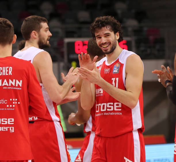 此次对阵尤 此次对阵尤